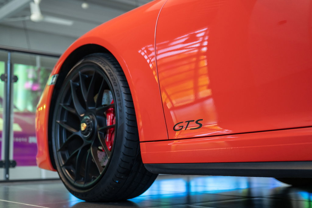 Porsche 991.2 Carrera GTS