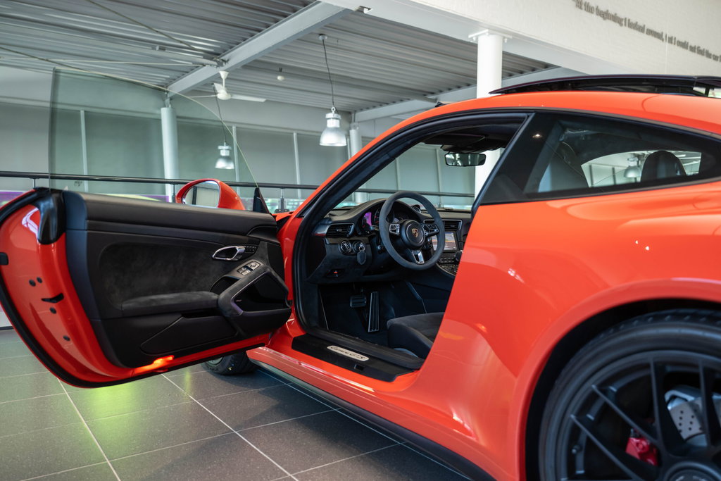 Porsche 991.2 Carrera GTS