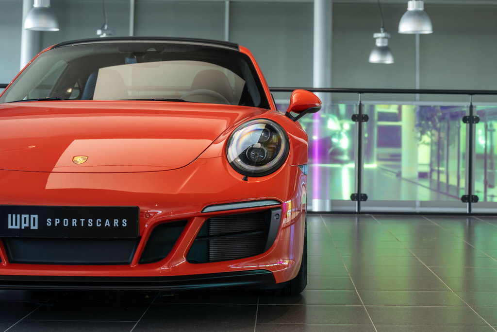 Porsche 991.2 Carrera GTS