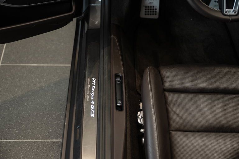 Porsche 991.2 Targa 4 GTS Exclusive Manufaktur Edition