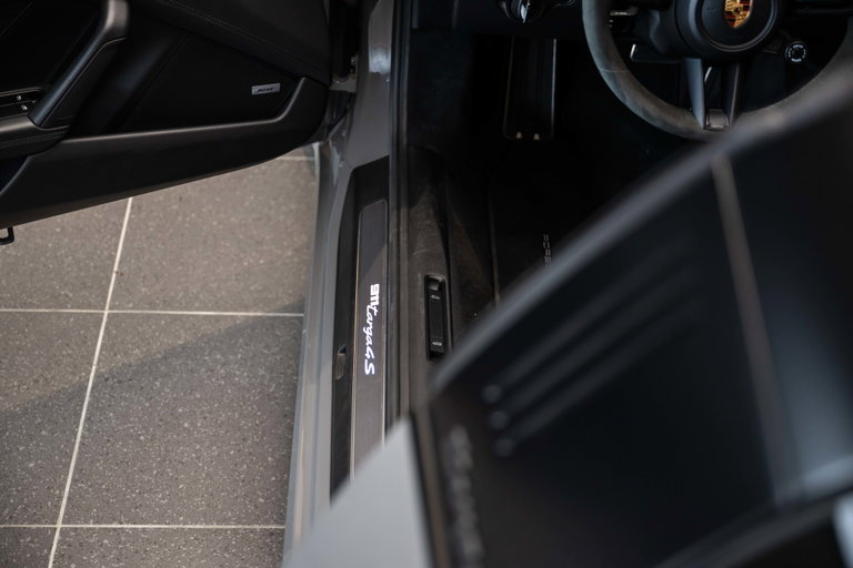 Porsche 992 Targa 4S