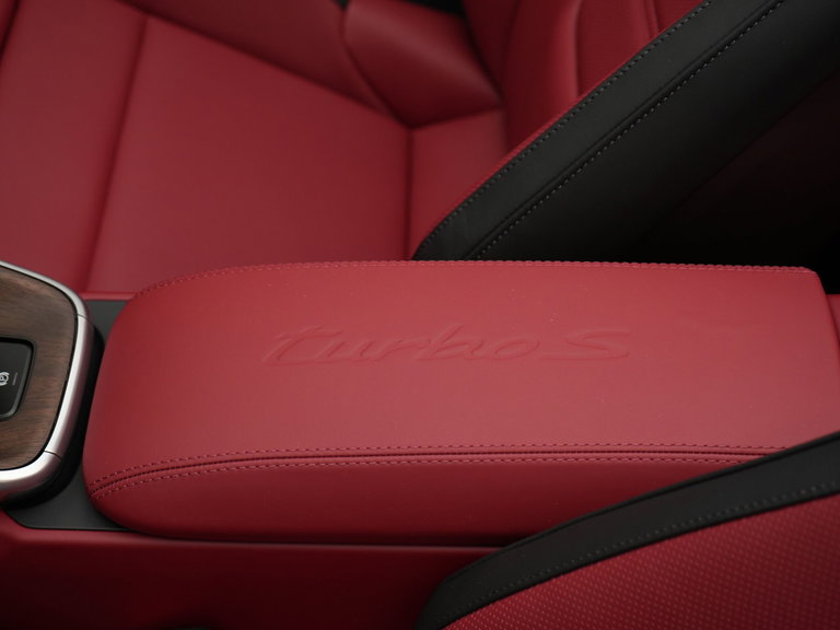 Porsche 992.2 Turbo S