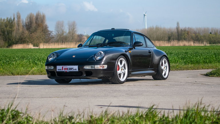 Porsche 993 Carrera 4S