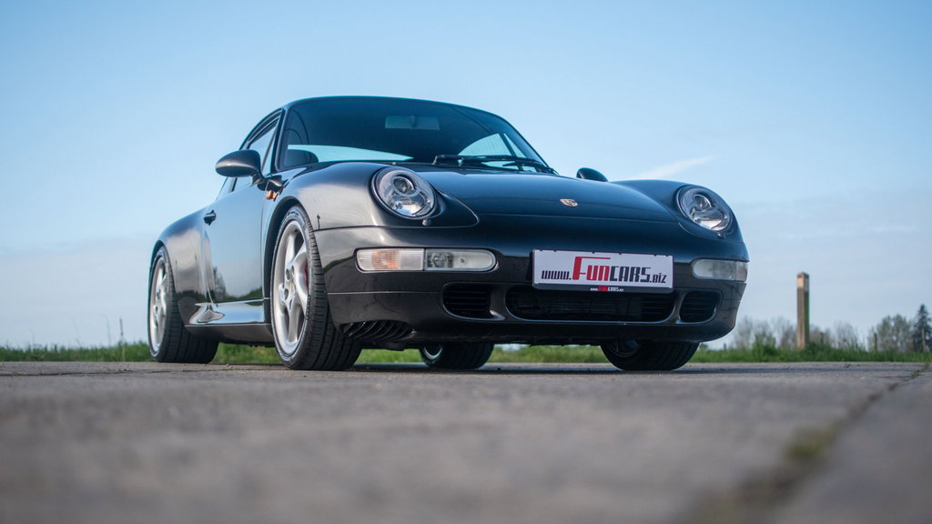 Porsche 993 Carrera 4S