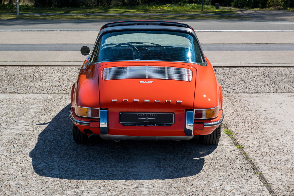 Porsche 911 T