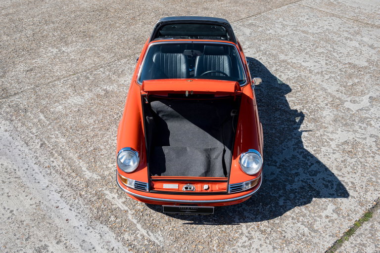 Porsche 911 T