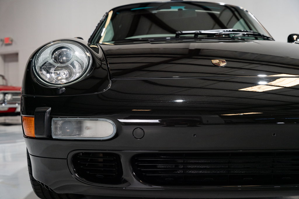 Porsche 993 Carrera 4S