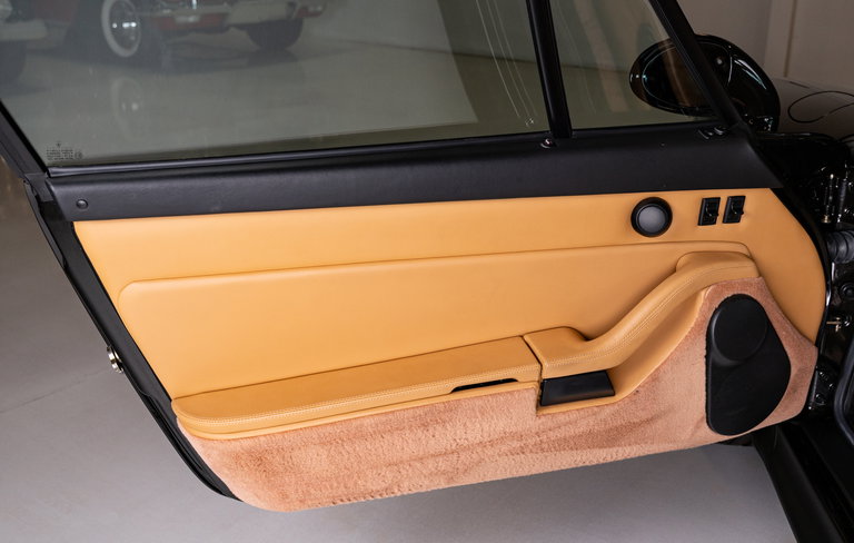 Porsche 993 Carrera 4S