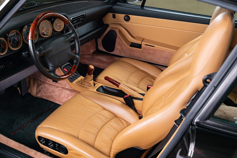 Porsche 993 Carrera 4S