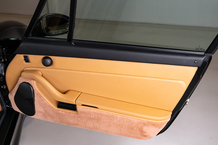 Porsche 993 Carrera 4S