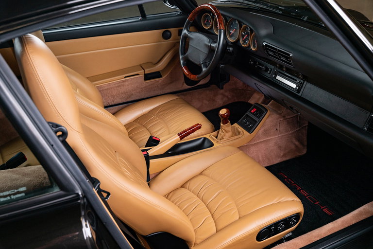 Porsche 993 Carrera 4S