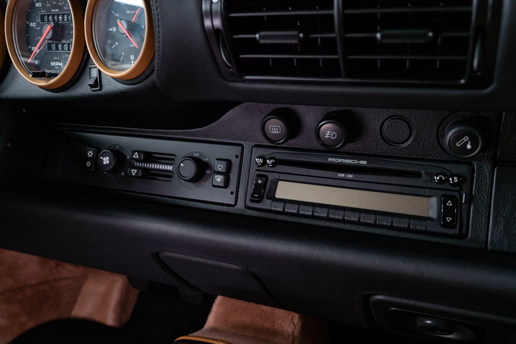 Porsche 993 Carrera 4S