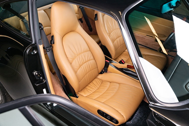 Porsche 993 Carrera 4S