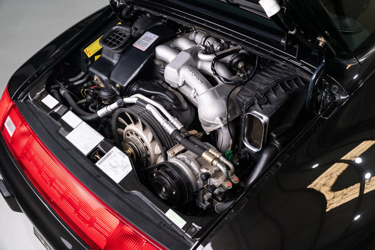 Porsche 993 Carrera 4S