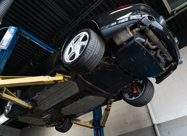 Porsche 993 Carrera 4S