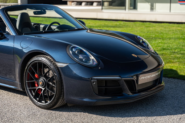 Porsche 991.2 Carrera 4 GTS