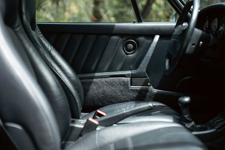 Porsche 964 Carrera 4