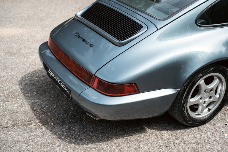 Porsche 964 Carrera 4