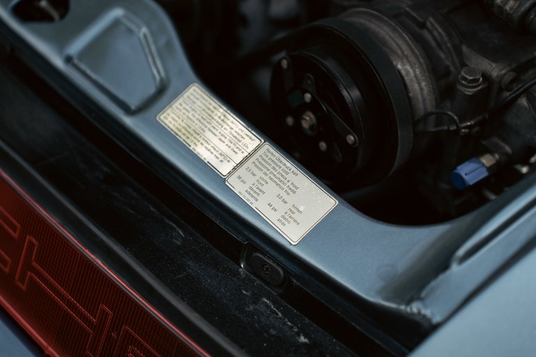 Porsche 964 Carrera 4