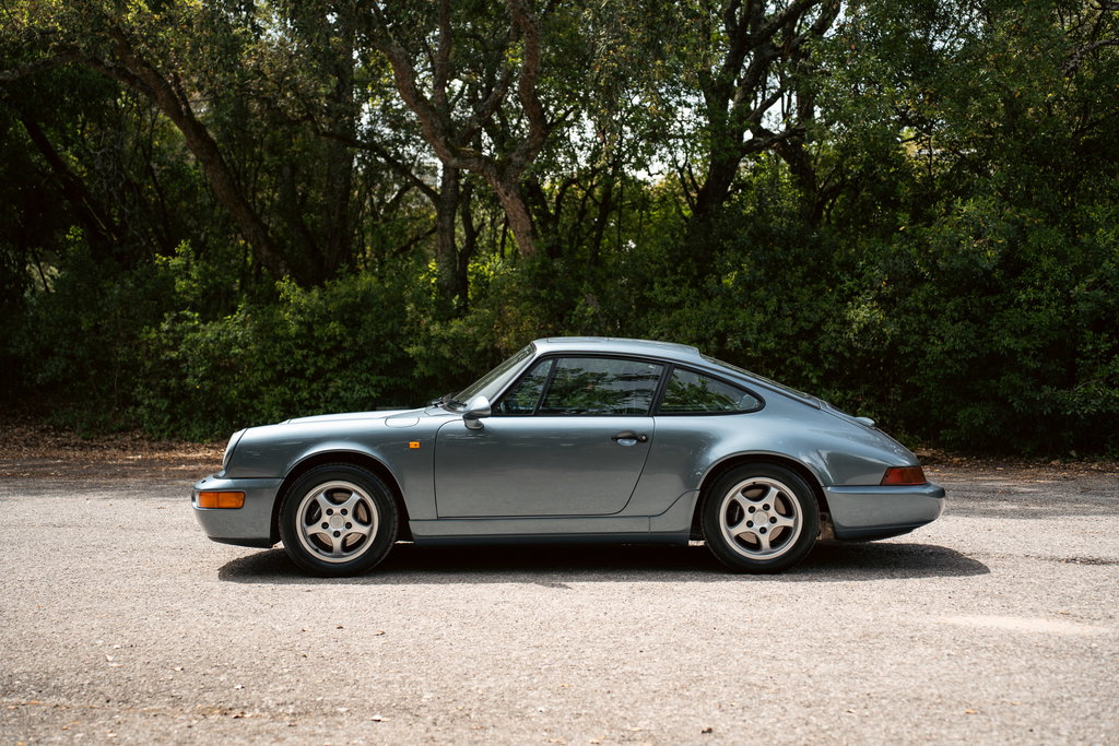 Porsche 964 Carrera 4