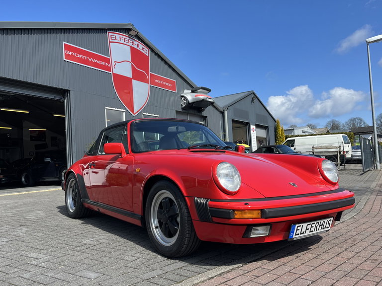 Porsche 911 Carrera 3.2