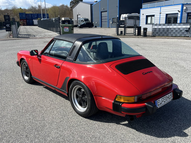Porsche 911 Carrera 3.2
