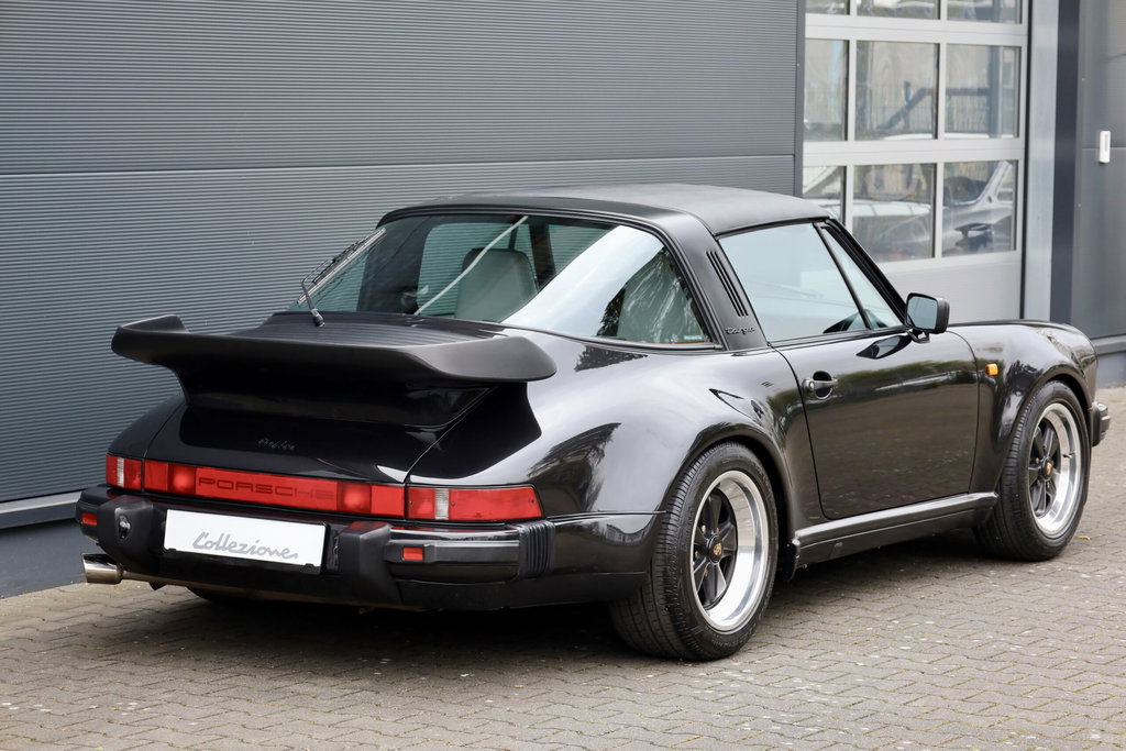 Porsche 911 Turbo 3.3