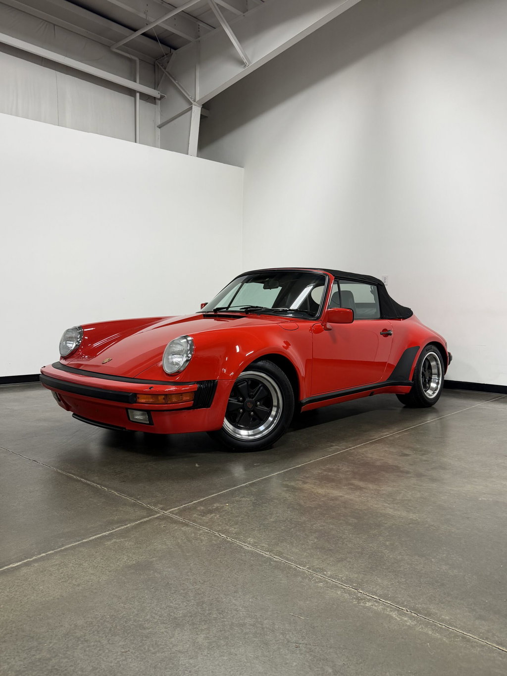 Porsche 911 Carrera 3.2 WTL