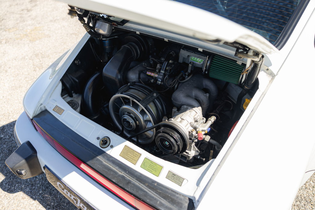 Porsche 911 Carrera 3.2