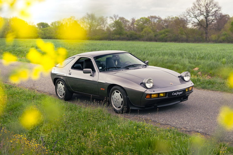 Porsche 928 S