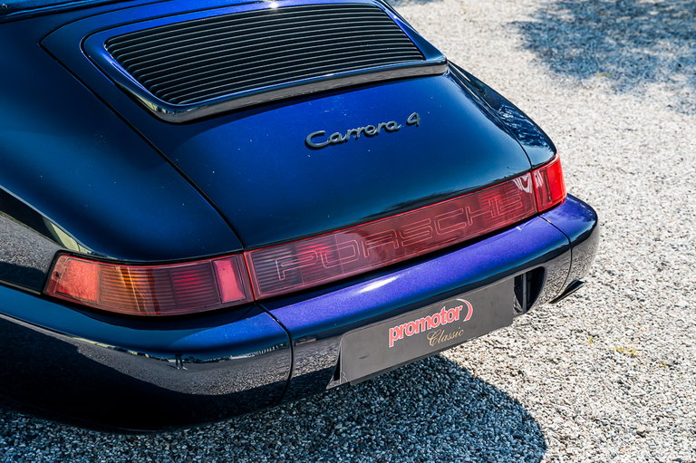 Porsche 964 Carrera 4