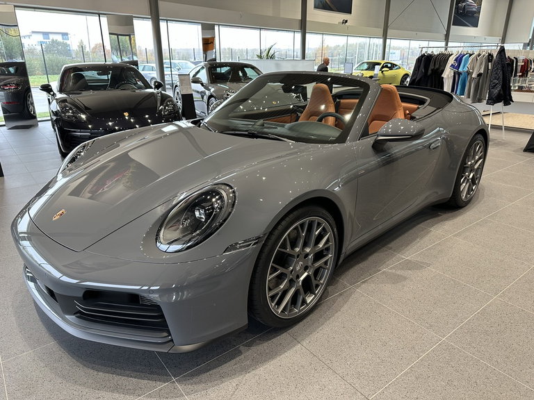 Porsche 992.2 Carrera