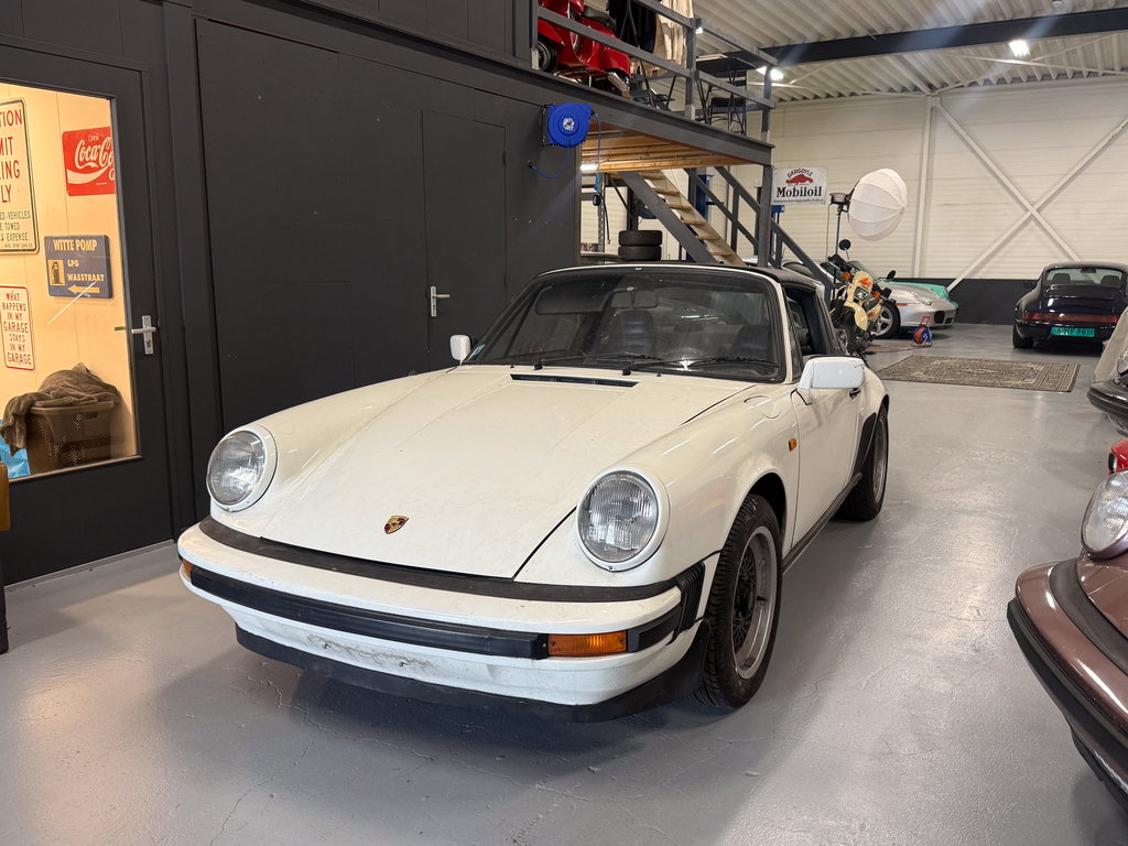 Porsche 911 SC