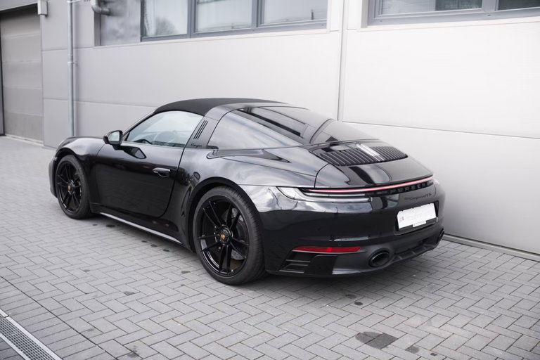 Porsche 992 Targa 4 GTS