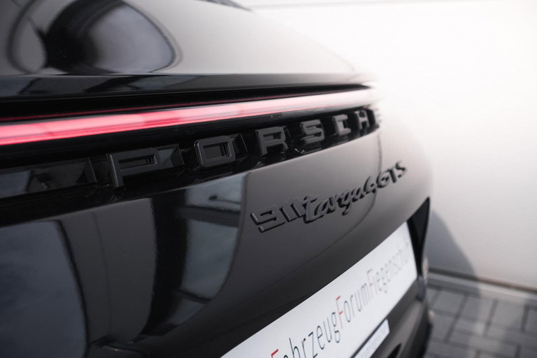 Porsche 992 Targa 4 GTS