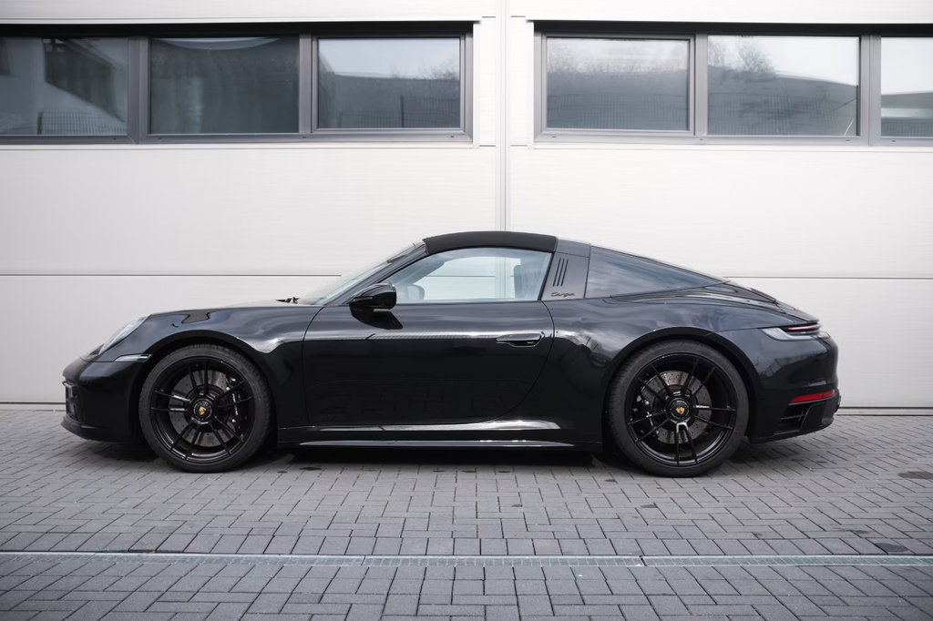 Porsche 992 Targa 4 GTS