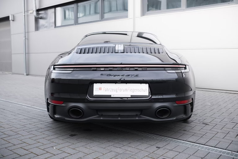 Porsche 992 Targa 4 GTS