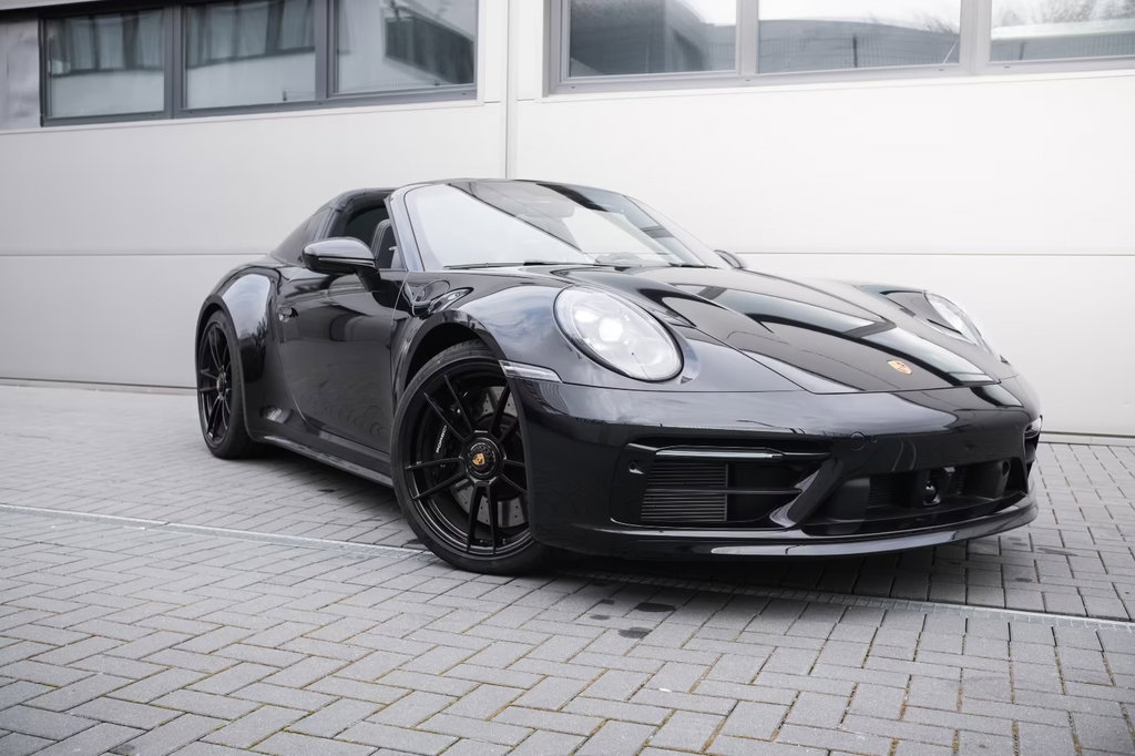 Porsche 992 Targa 4 GTS
