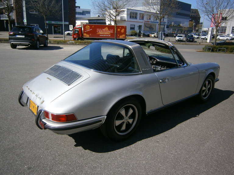 Porsche 911 S (F-Modell)