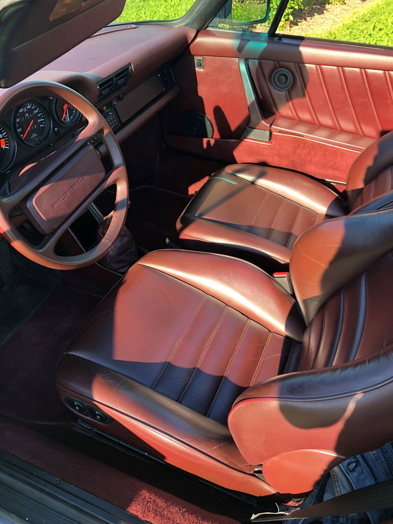 Porsche 911 Carrera 3.2