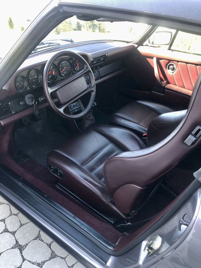 Porsche 911 Carrera 3.2
