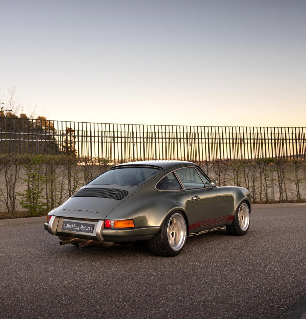 Porsche 911 Backdate