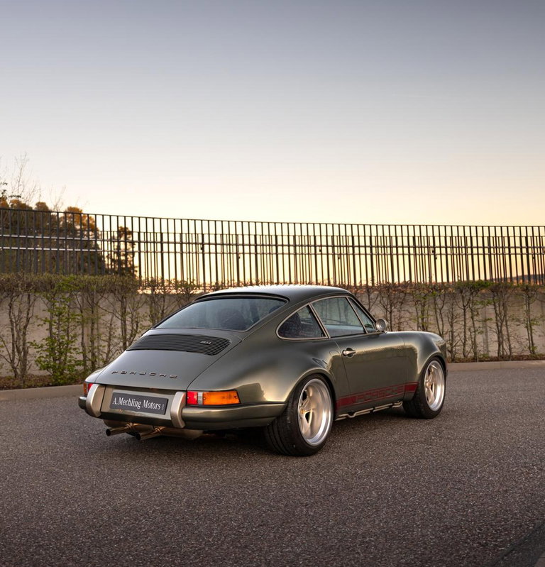 Porsche 911 Backdate