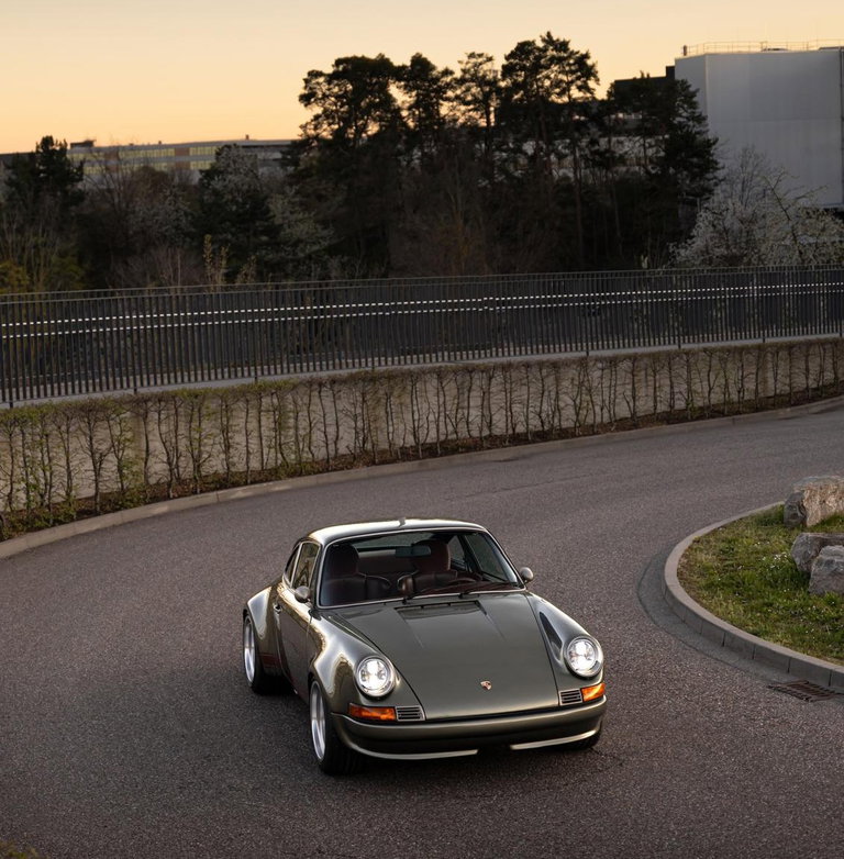 Porsche 911 Backdate