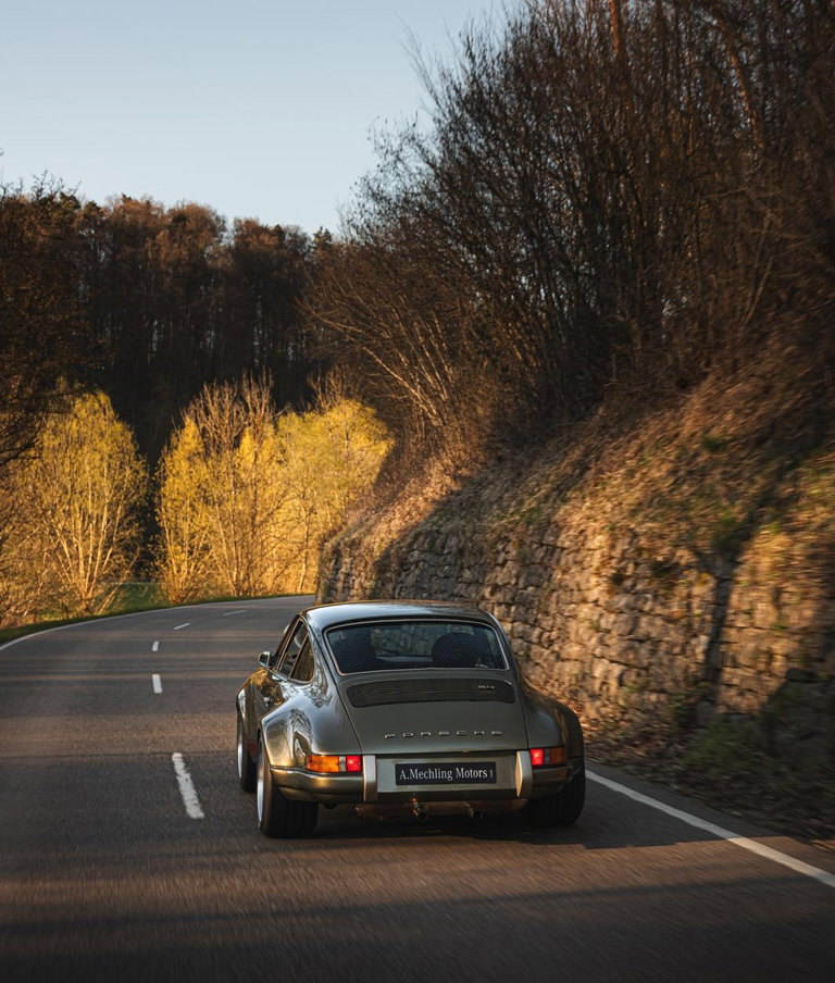 Porsche 911 Backdate