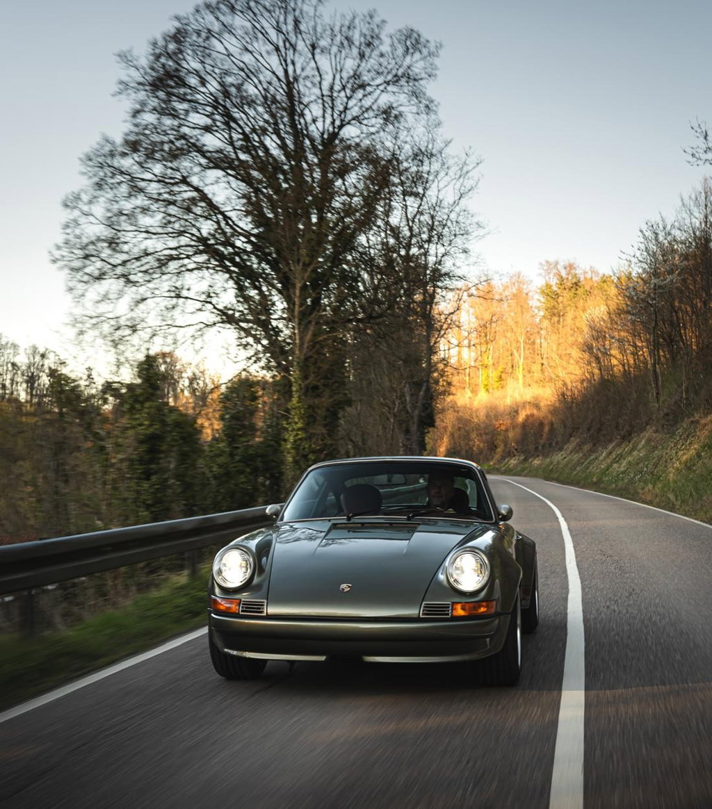 Porsche 911 Backdate