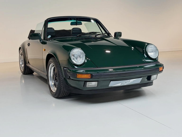 Porsche 911 Carrera 3.2