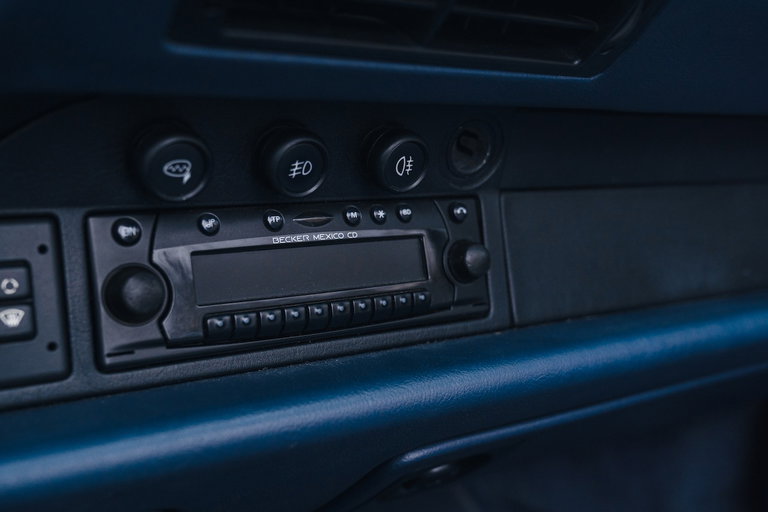 Porsche 993 Carrera 3.8
