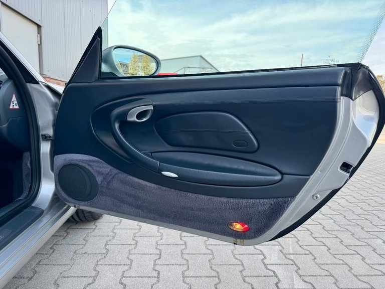 Porsche 996 Carrera
