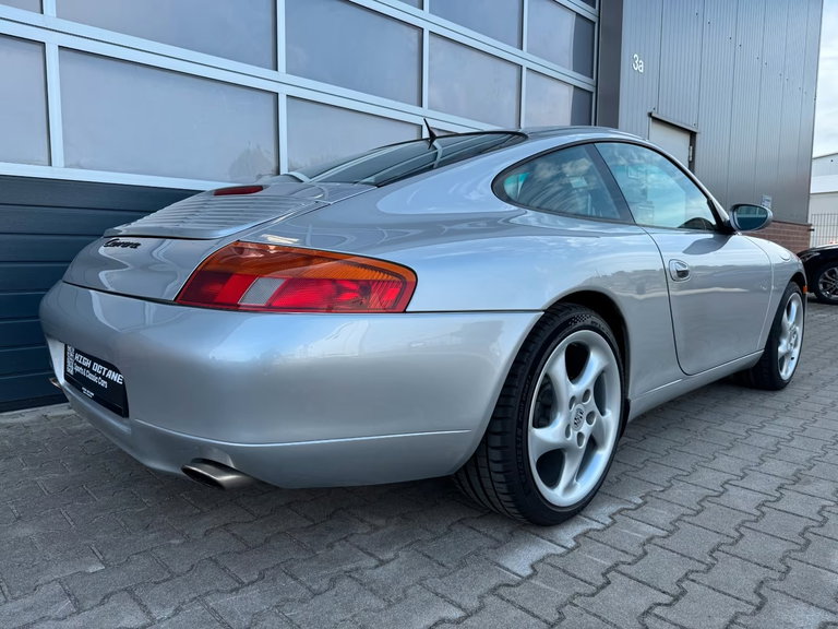 Porsche 996 Carrera